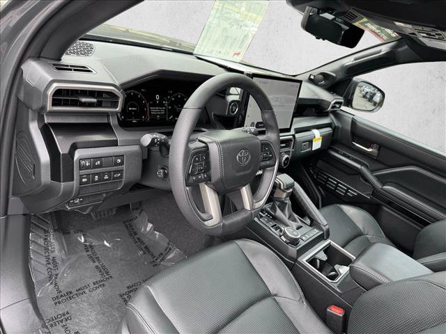 Certified 2025 Toyota 4Runner Limited w/ Tow Technology Package AWD/4WD image 12