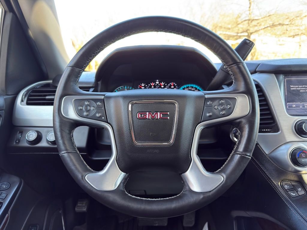 Used 2017 GMC Yukon XL SLT w/ Open Road Package image 17