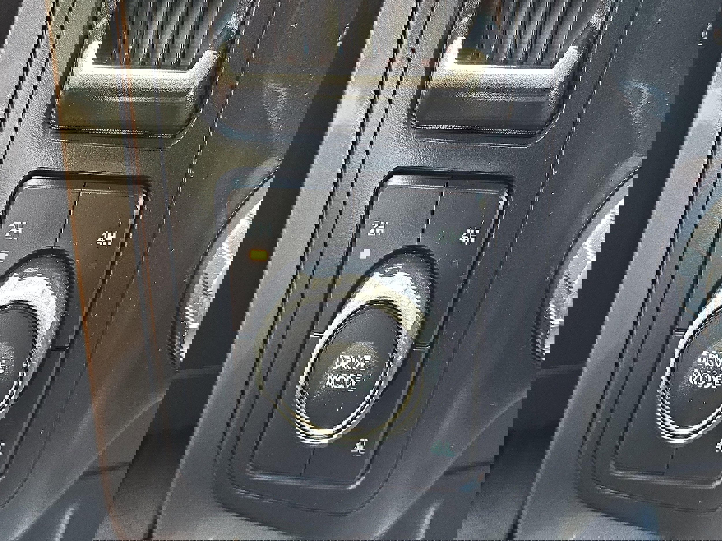 Certified 2022 Ford F150 XLT w/ Equipment Group 302A High image 33