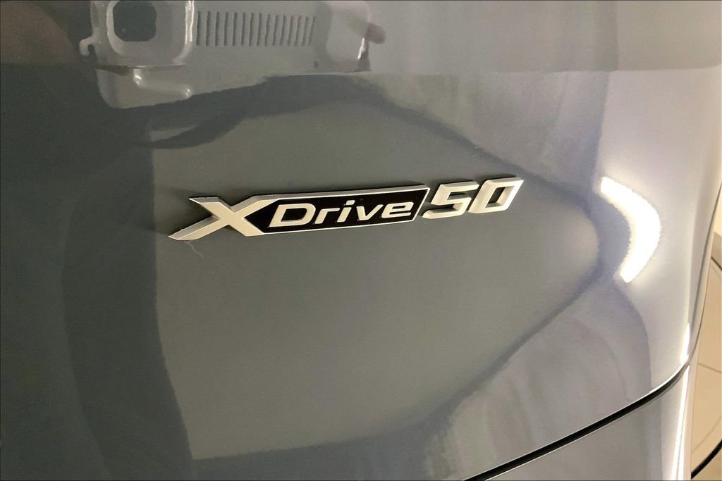 Certified 2023 BMW iX xDrive50 w/ Premium Package image 29