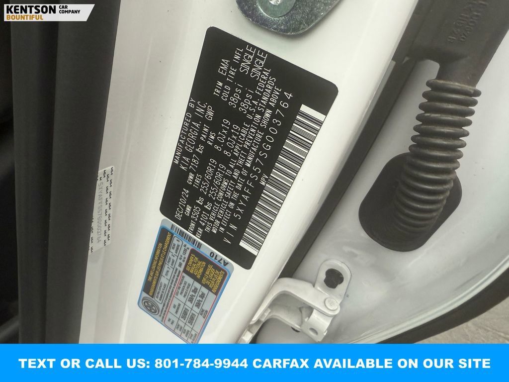 Used 2025 Kia EV9 Wind image 42