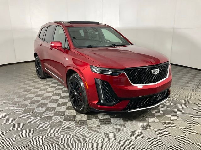 Certified 2025 Cadillac XT6 Sport w/ Technology Package image 3