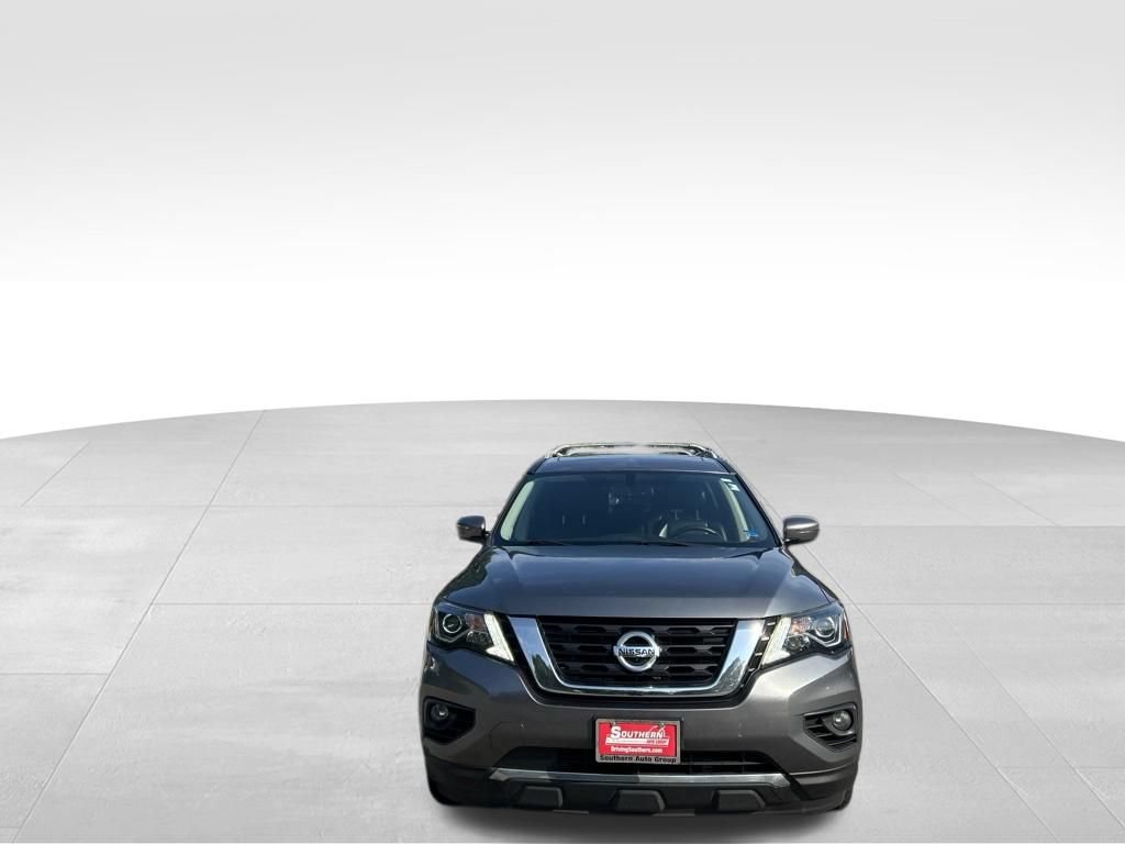 Used 2020 Nissan Pathfinder Platinum w/ Cargo Package AWD/4WD image 10