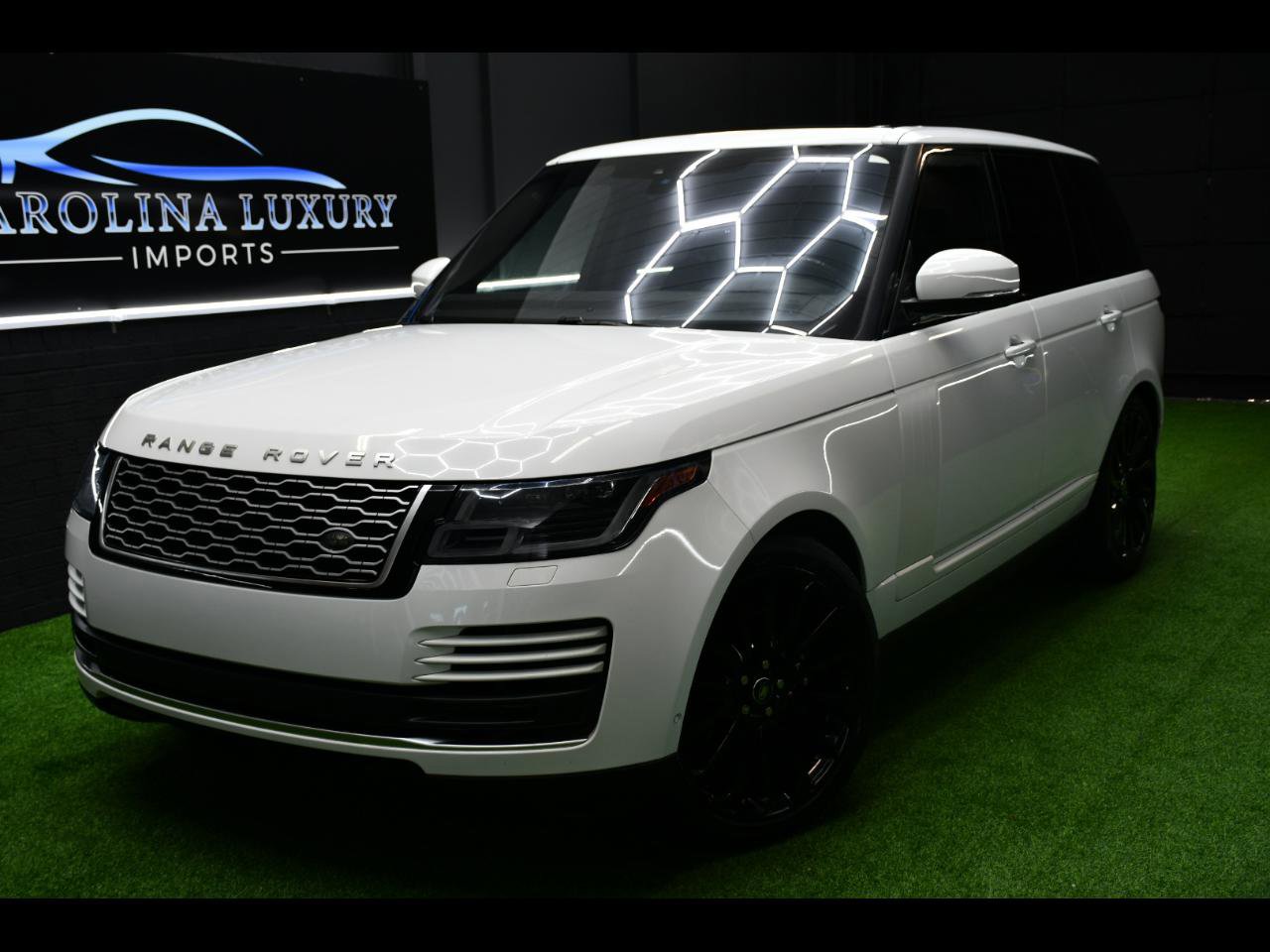 Used 2020 Land Rover Range Rover HSE AWD/4WD image 1