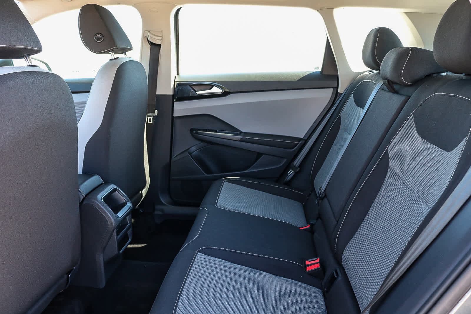 Used 2024 Volkswagen Taos S image 19