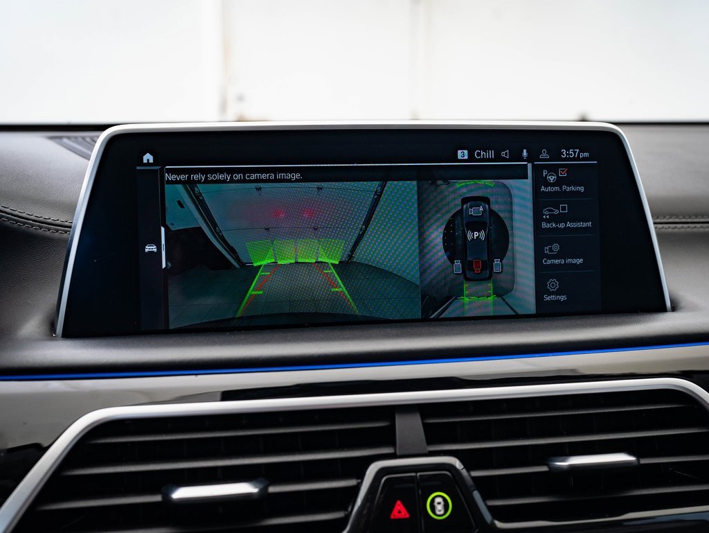 Used 2022 BMW M760i xDrive w/ Luxury Rear Seating Package image 31