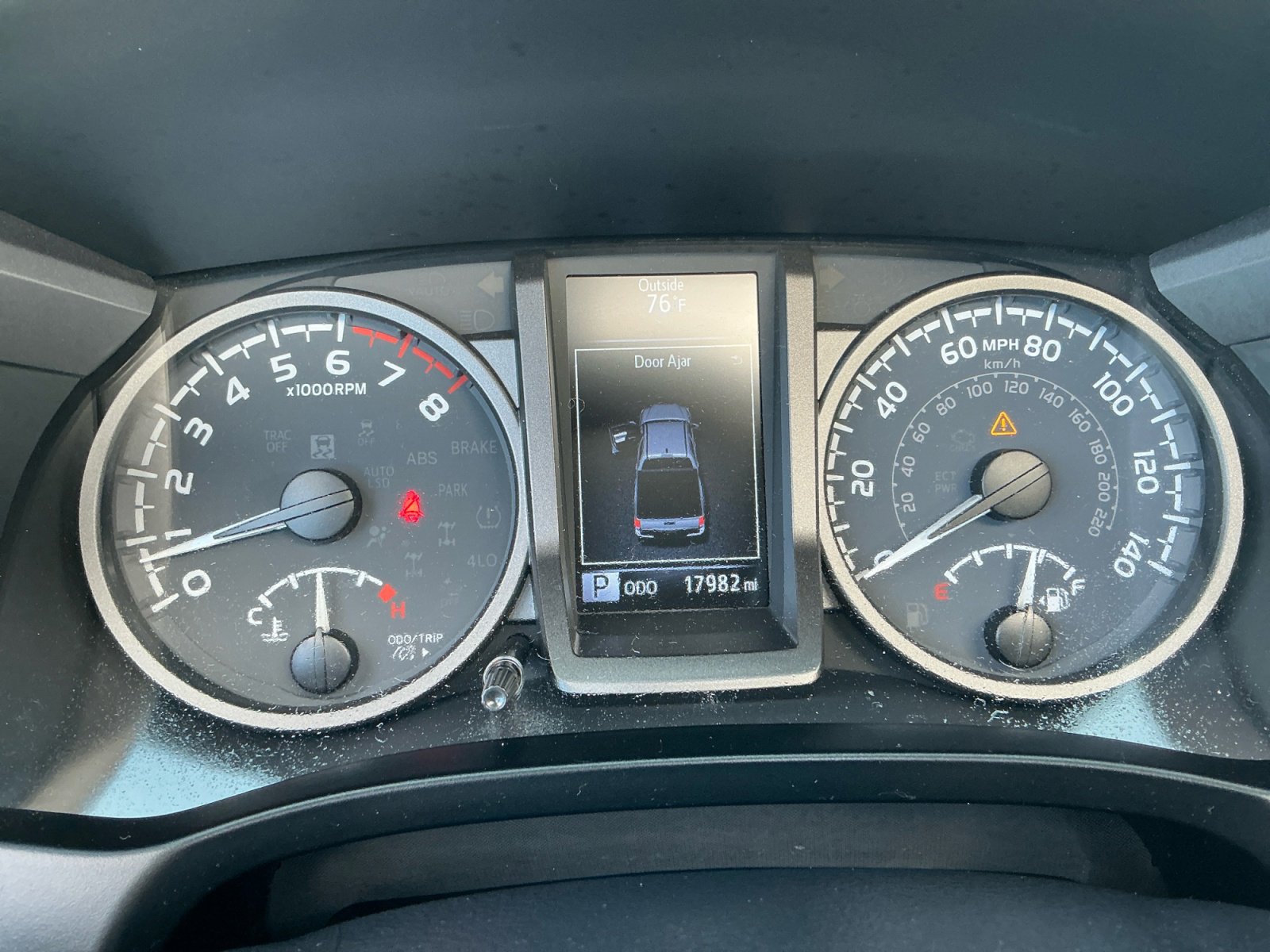 Used 2023 Toyota Tacoma TRD Off-Road image 10