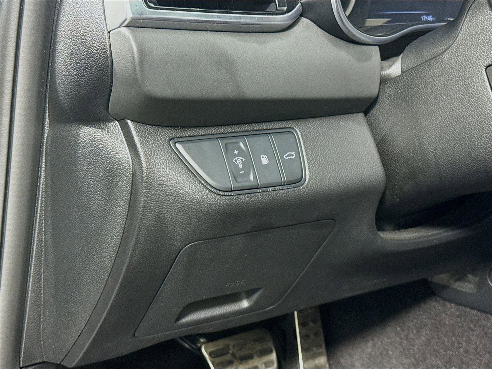 Used 2026 Genesis G70 3.3T Sport Prestige RWD image 8