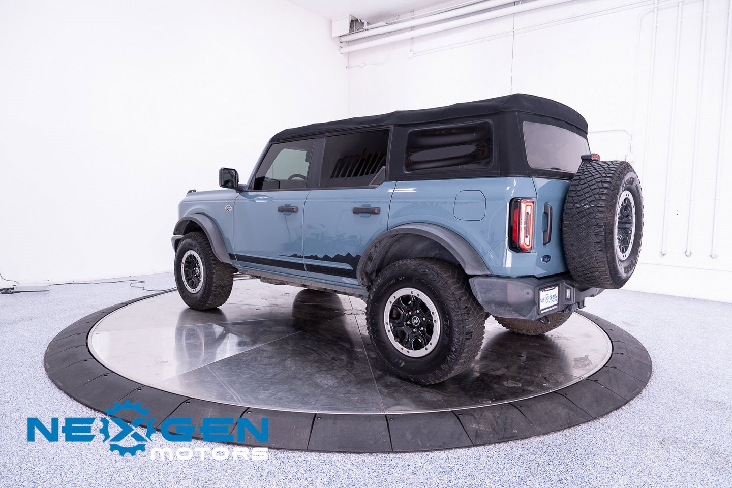 Used 2022 Ford Bronco Wildtrak image 30