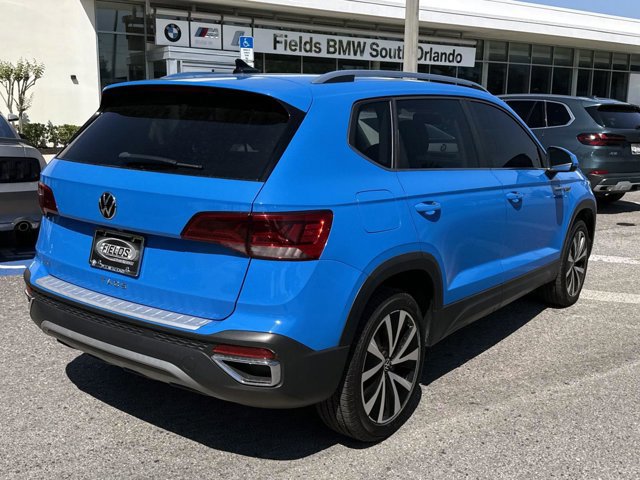 Used 2022 Volkswagen Taos SE image 3