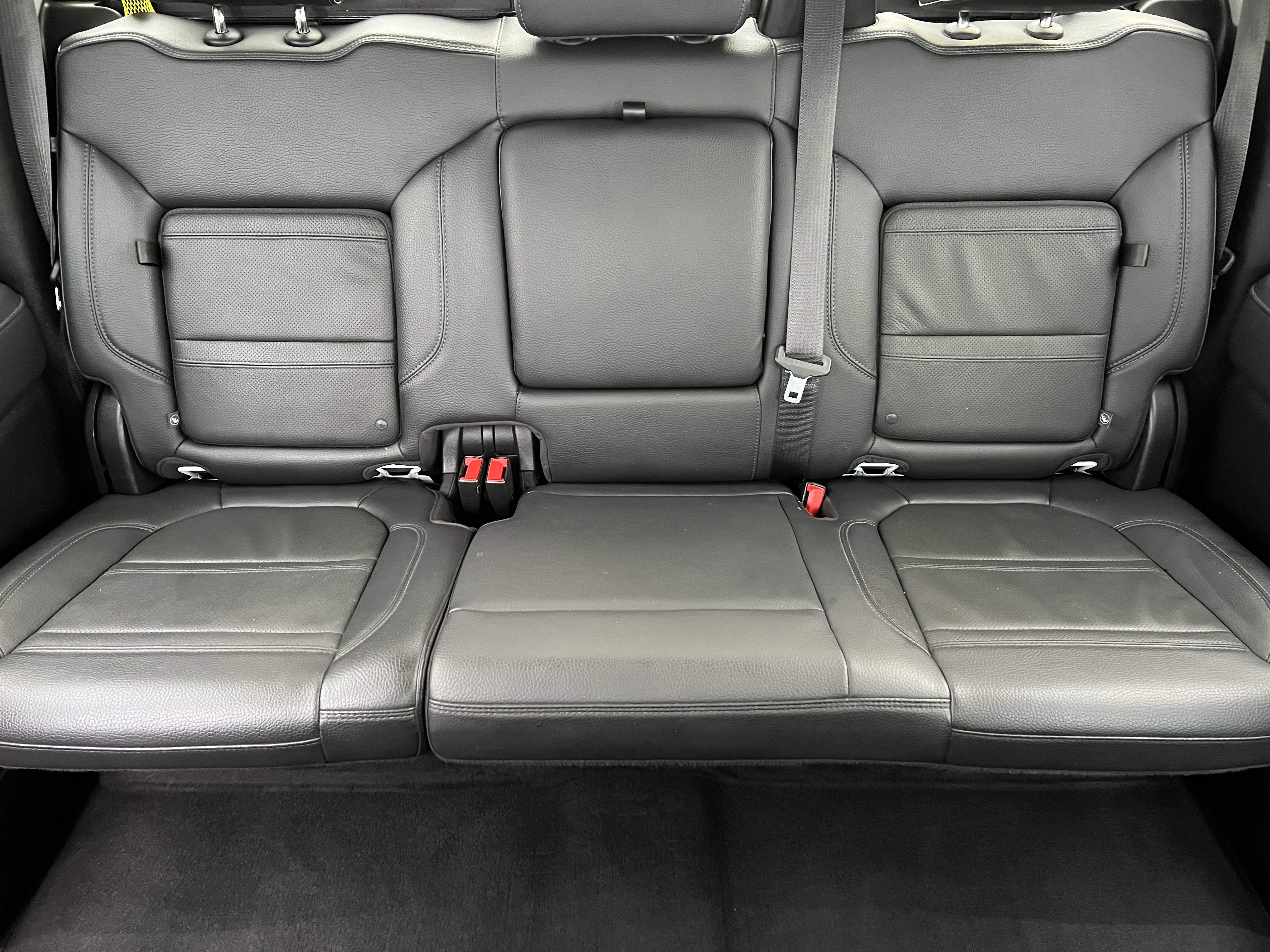 Used 2021 GMC Sierra 3500 Denali w/ Denali Ultimate Package image 16