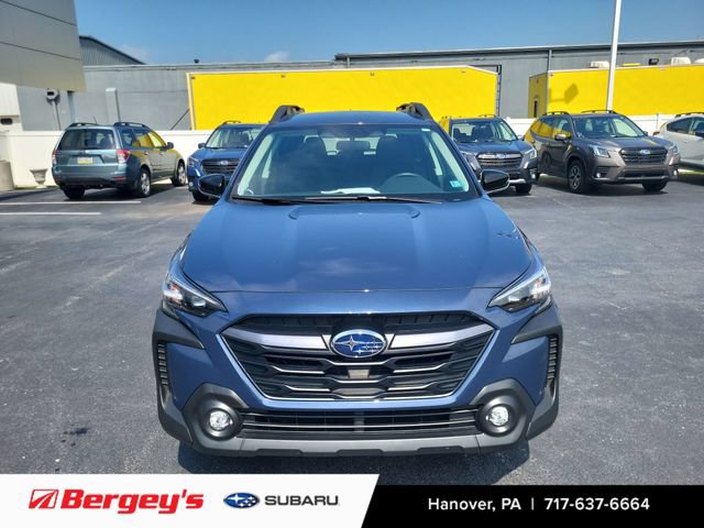 Used 2024 Subaru Outback Premium AWD/4WD image 8