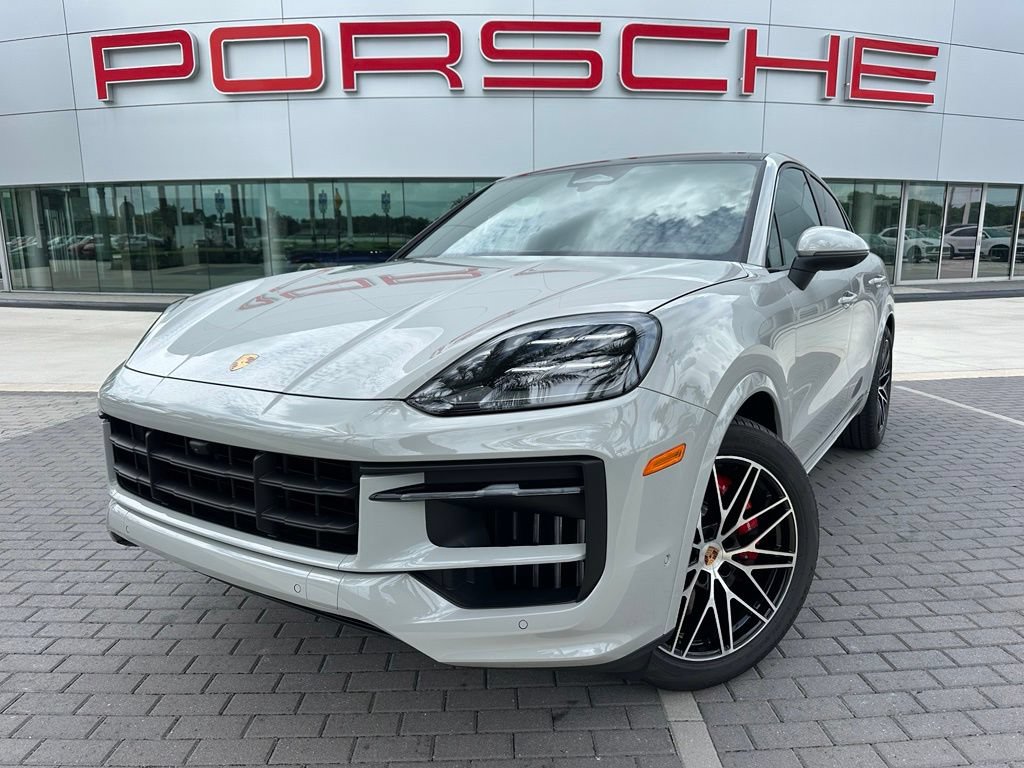 Used 2026 Porsche Cayenne S AWD/4WD image 1