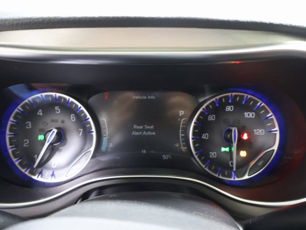 New 2026 Chrysler Pacifica Pinnacle w/ Trailer Tow Group image 34