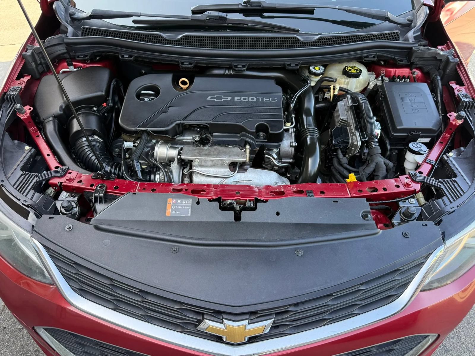 Used 2017 Chevrolet Cruze LT FWD image 31