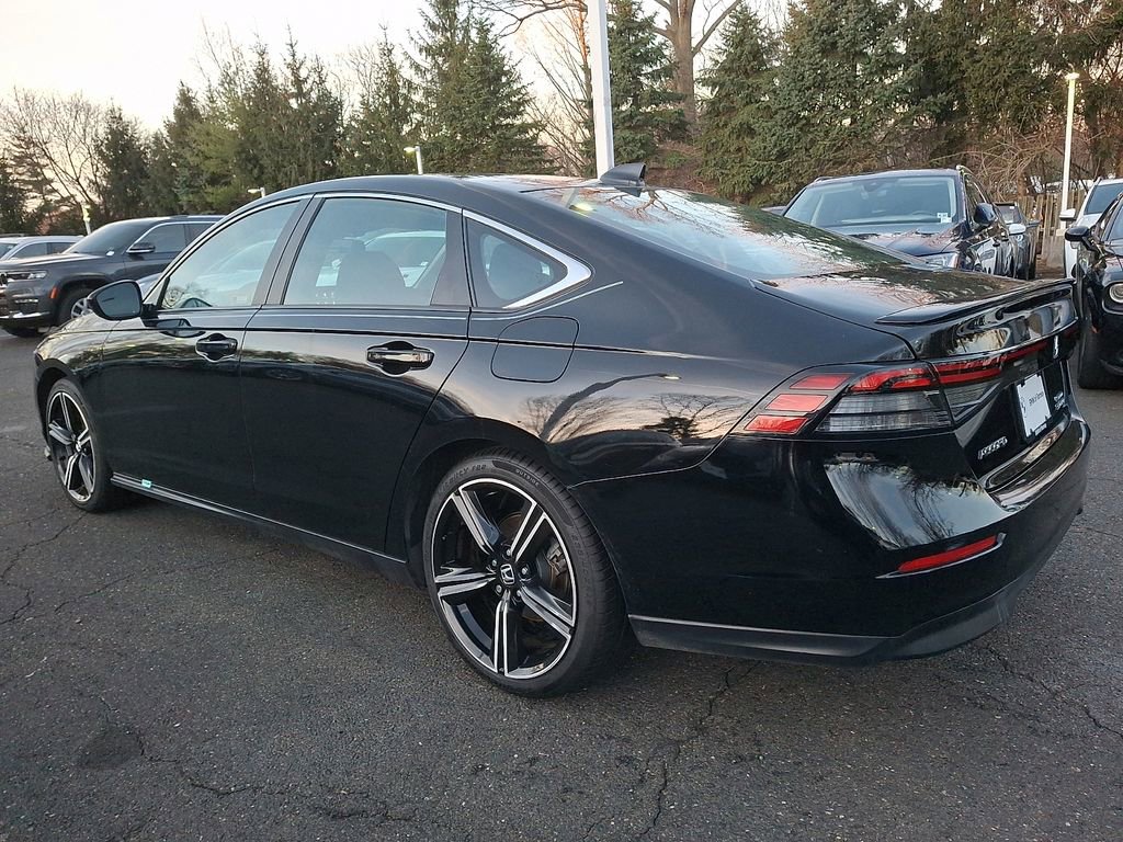 Used 2023 Honda Accord Sport image 6