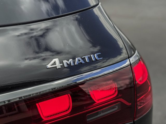 New 2026 Mercedes-Benz GLS 450 4MATIC image 8