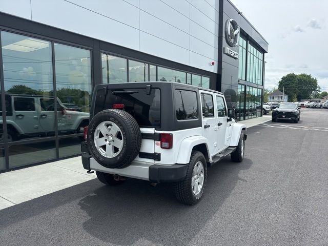 Used 2011 Jeep Wrangler Unlimited Sahara w/ Connectivity Group AWD/4WD image 3