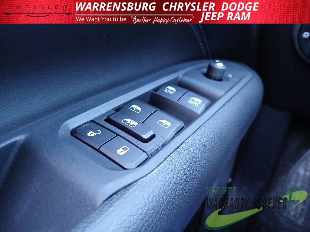 New 2026 Jeep Compass Latitude AWD/4WD image 30