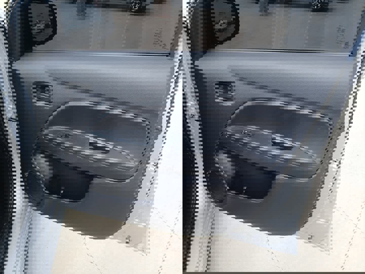 Used 2024 Mitsubishi Mirage ES image 43