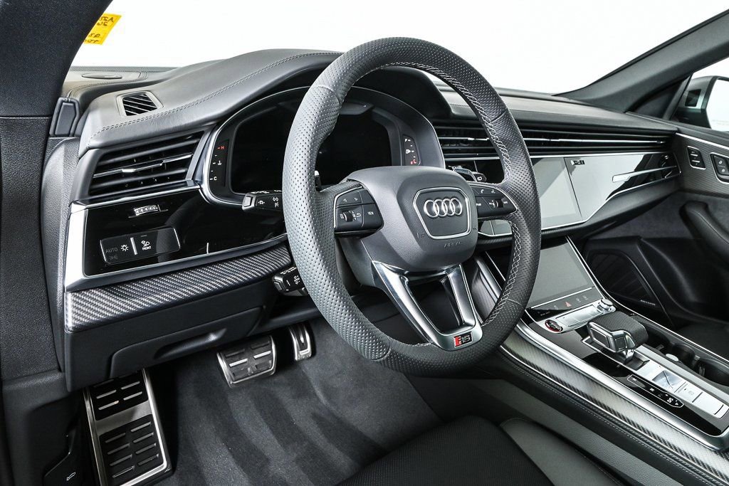 New 2026 Audi RS Q8 performance image 4