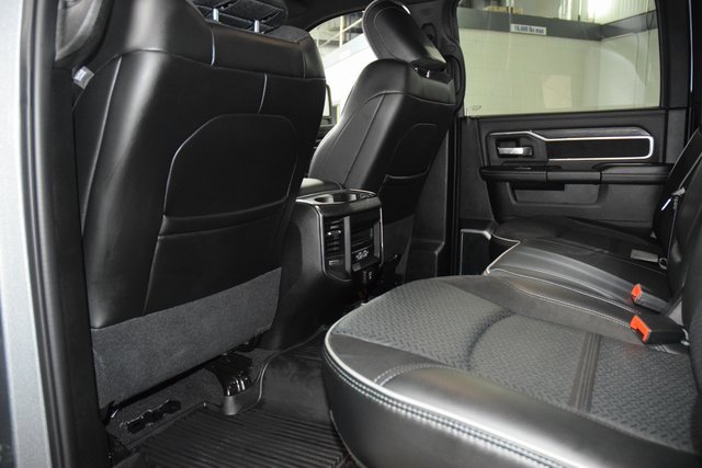 Used 2024 RAM 3500 Laramie w/ Night Edition image 39