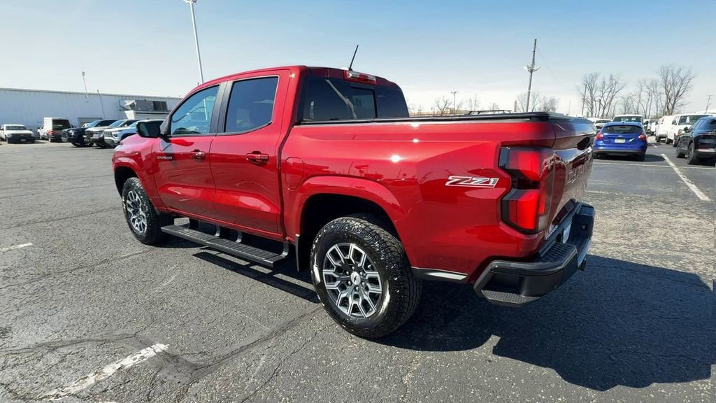Used 2024 Chevrolet Colorado Z71 w/ Z71 Convenience Package 2 image 6