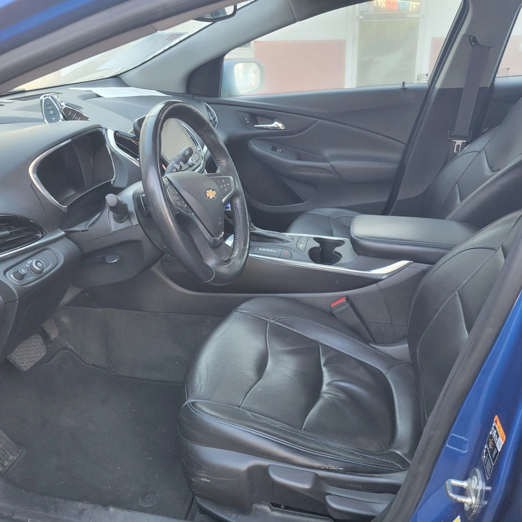 Used 2017 Chevrolet Volt Premier w/ Driver Confidence II Package image 13