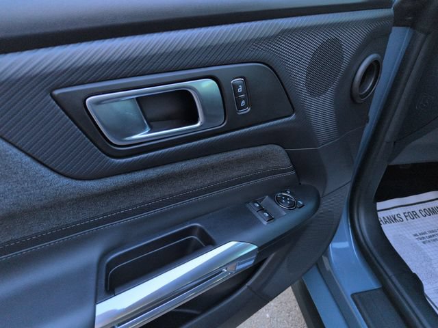 Used 2025 Ford Mustang GT RWD image 11