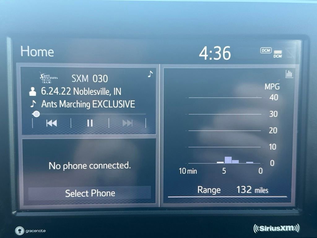 Used 2021 Toyota RAV4 XLE w/ Convenience Package FWD image 21