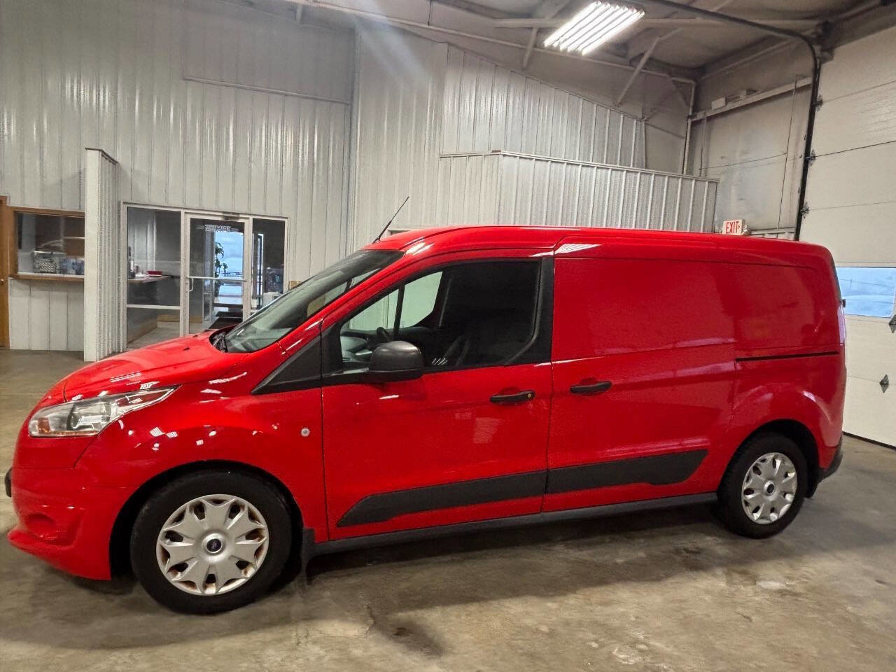 Used 2016 Ford Transit Connect XLT image 1