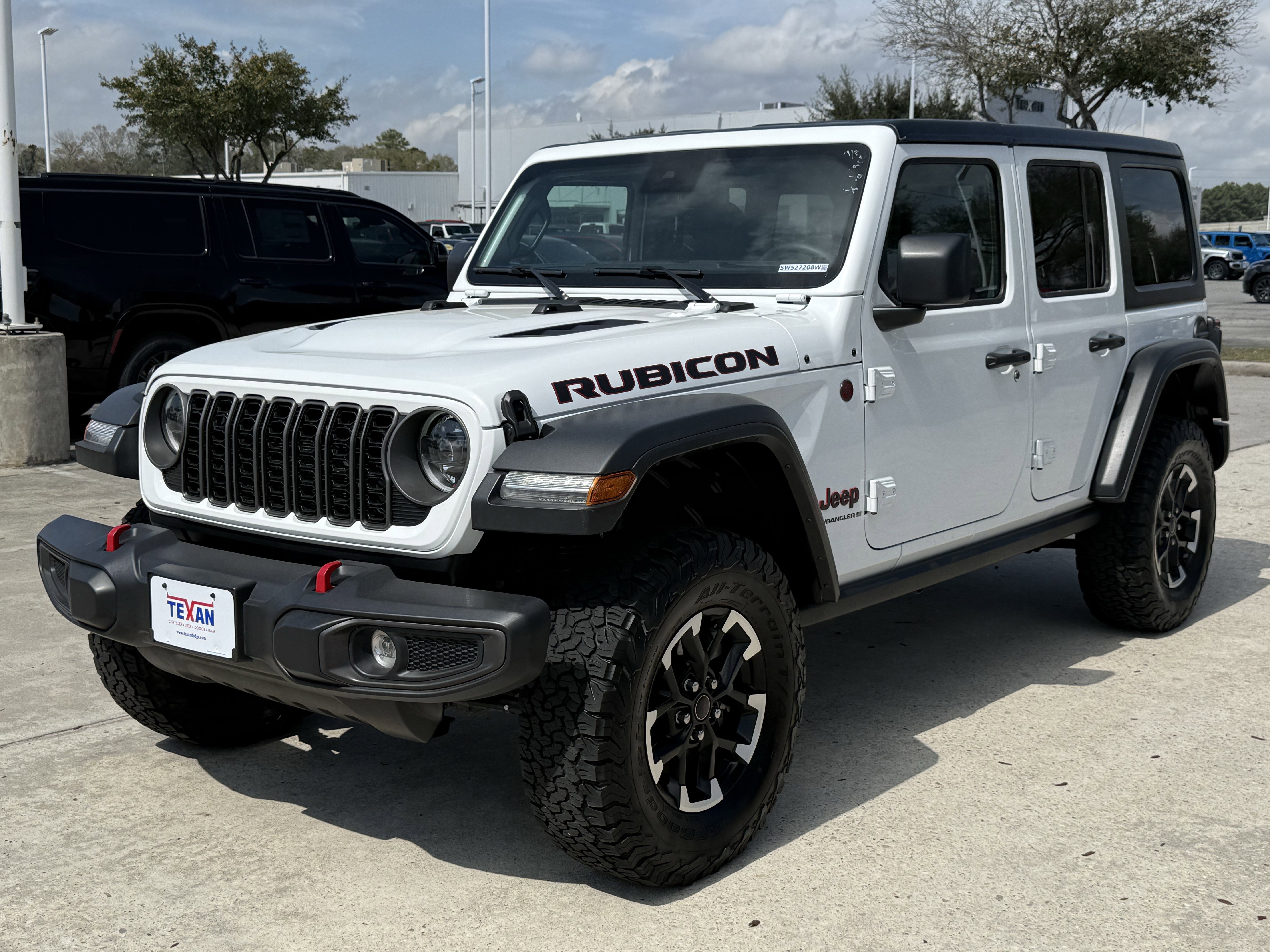 Used 2025 Jeep Wrangler Unlimited Rubicon image 9