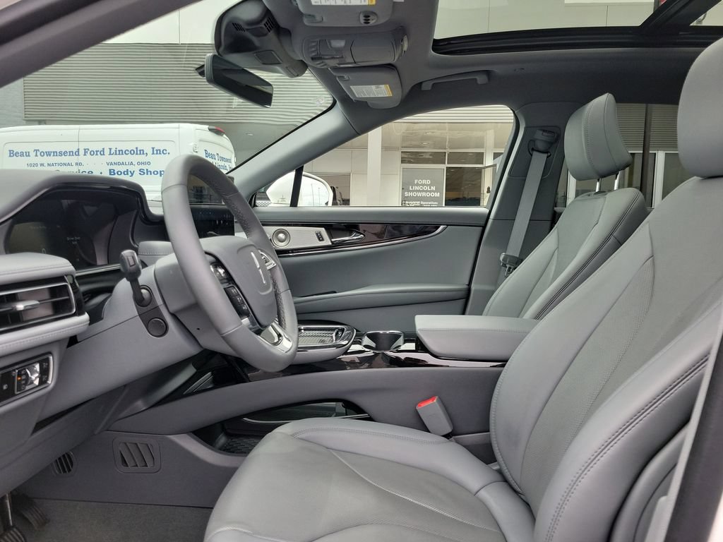 Certified 2023 Lincoln Nautilus Reserve w/ Equipment Group 202A AWD/4WD image 18