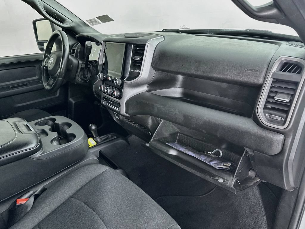 Used 2024 RAM 3500 Tradesman w/ Chrome Appearance Group AWD/4WD image 31