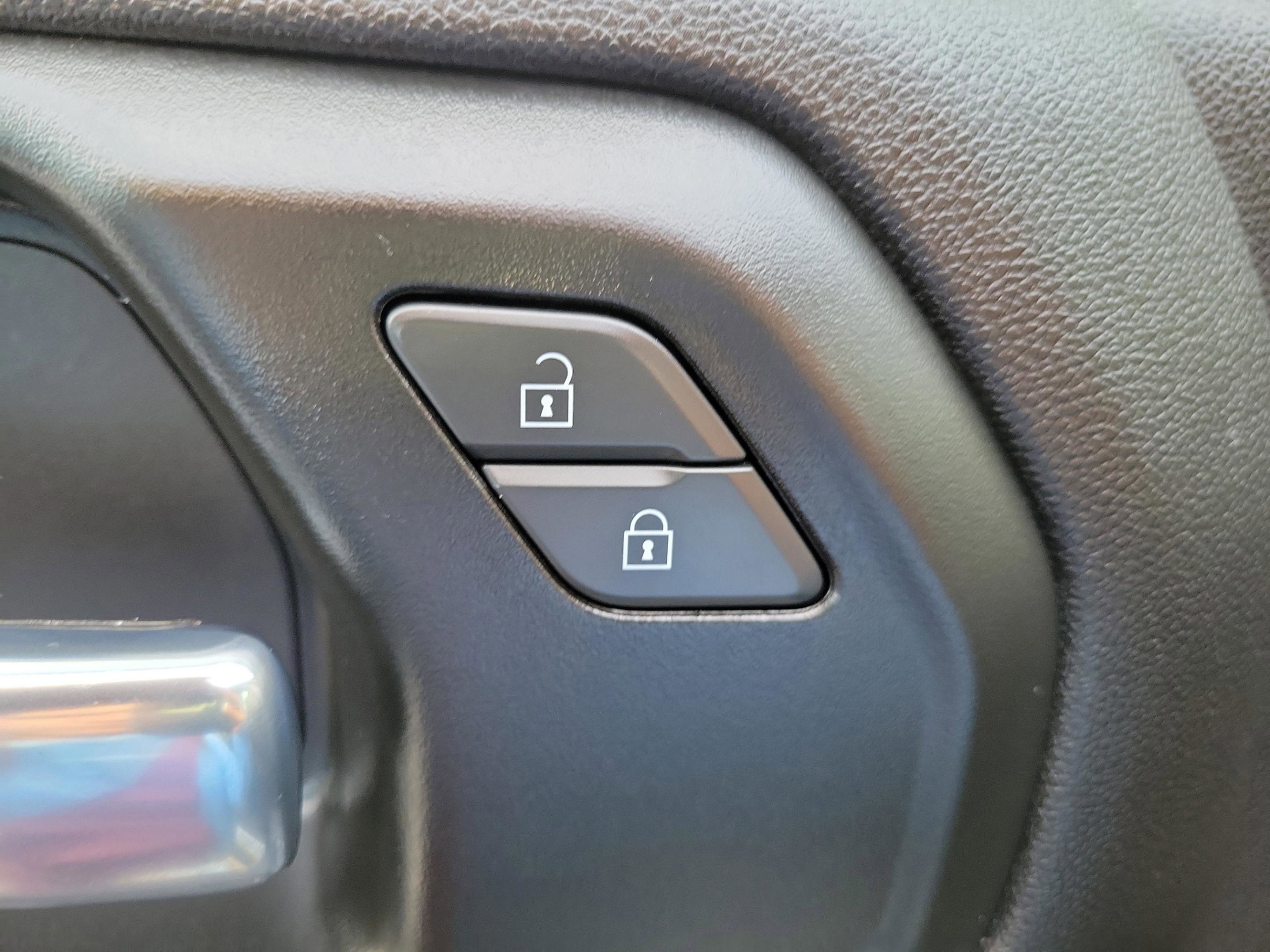 Used 2025 GMC Sierra 3500 Pro w/ 1SA Pro Safety Plus Package AWD/4WD image 13