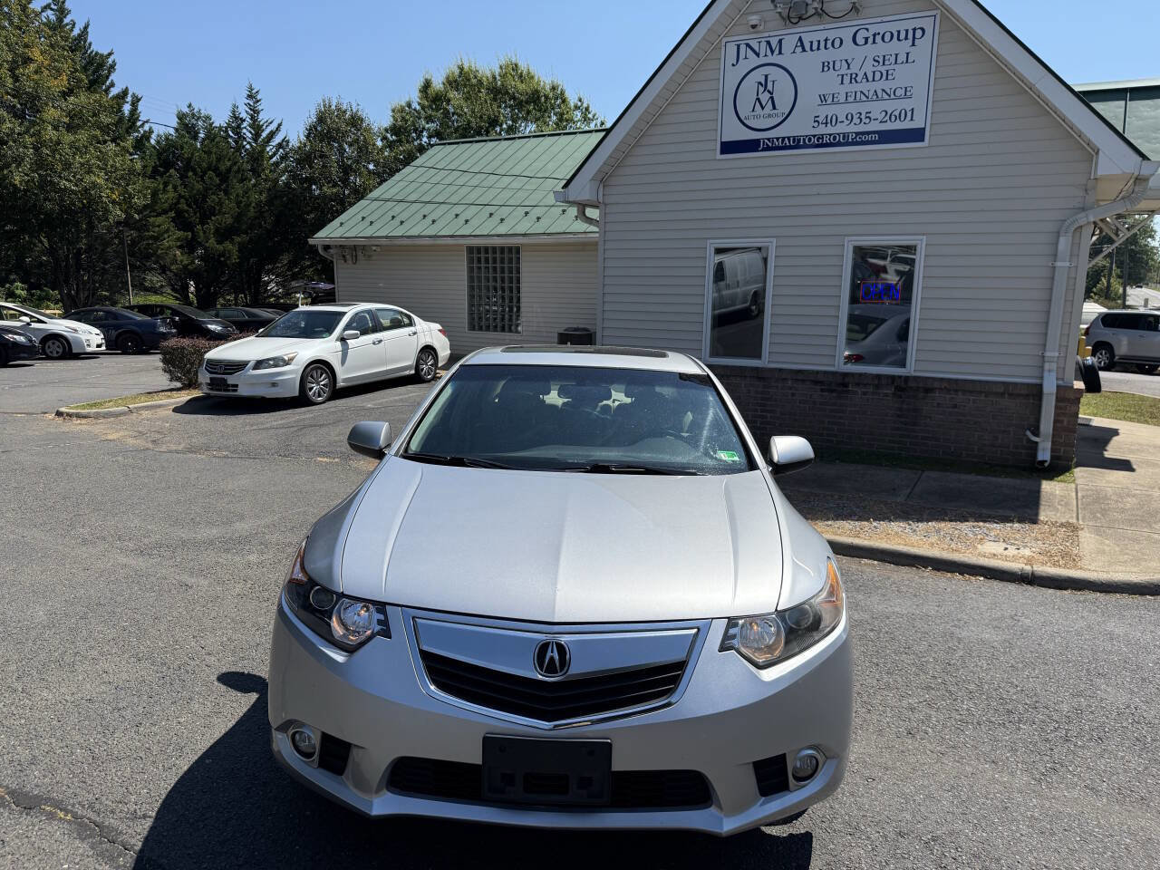 Used 2013 Acura TSX Sedan image 2