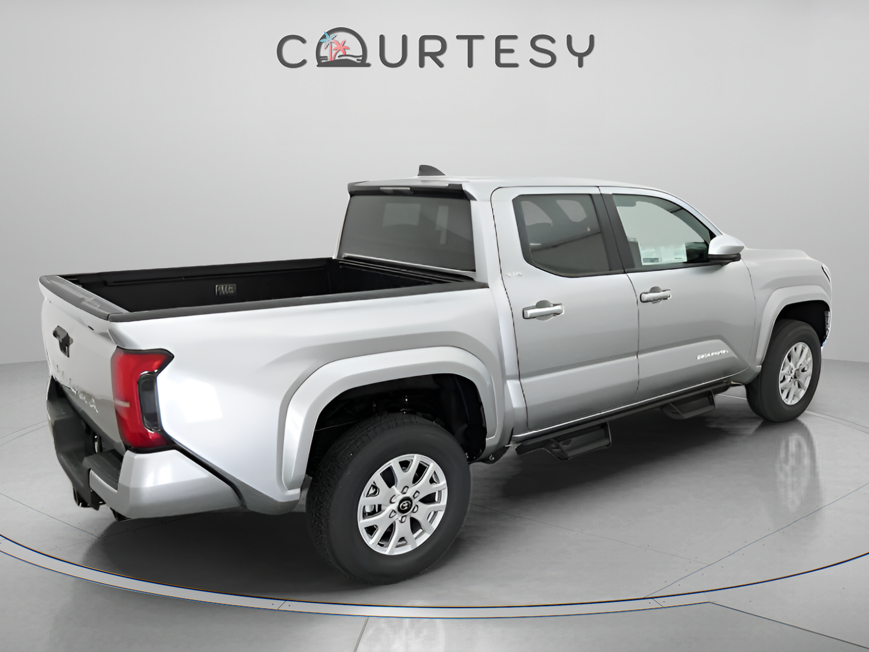 Certified 2026 Toyota Tacoma SR5 AWD/4WD image 13