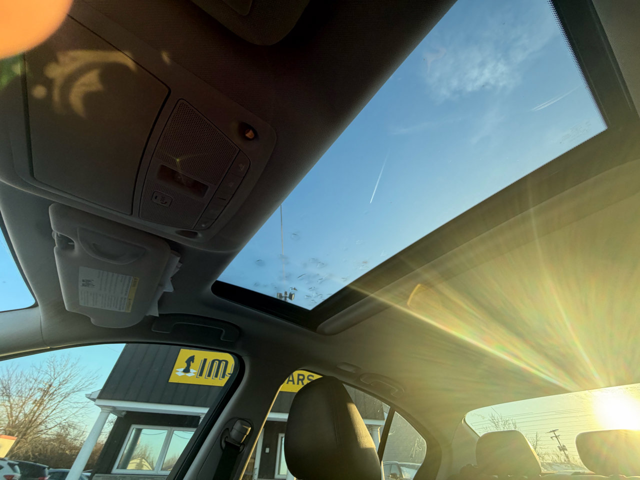 Used 2015 INFINITI Q50 Premium w/ Navigation Package image 23