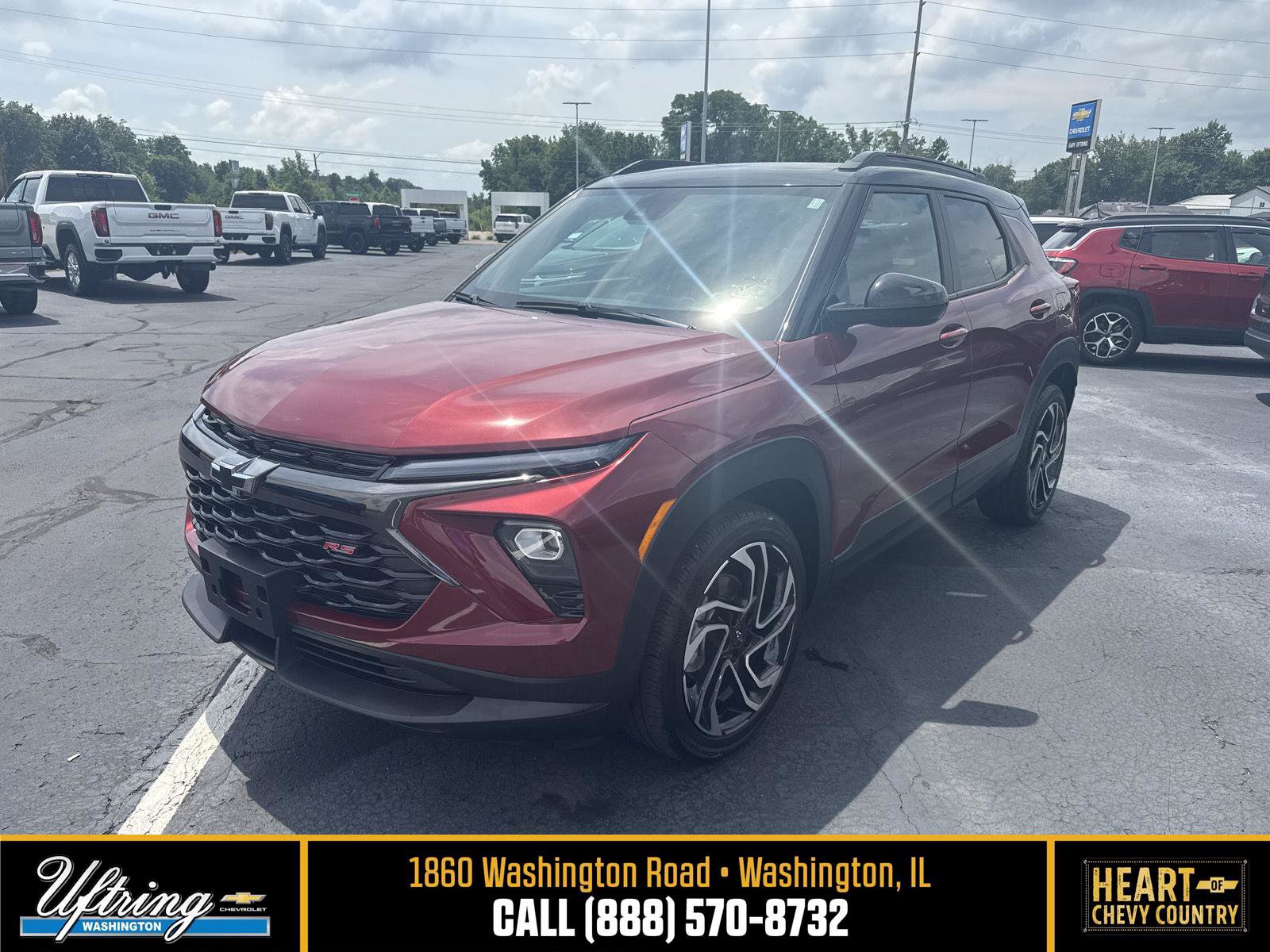 Used 2025 Chevrolet TrailBlazer RS w/ Convenience Package FWD image 1