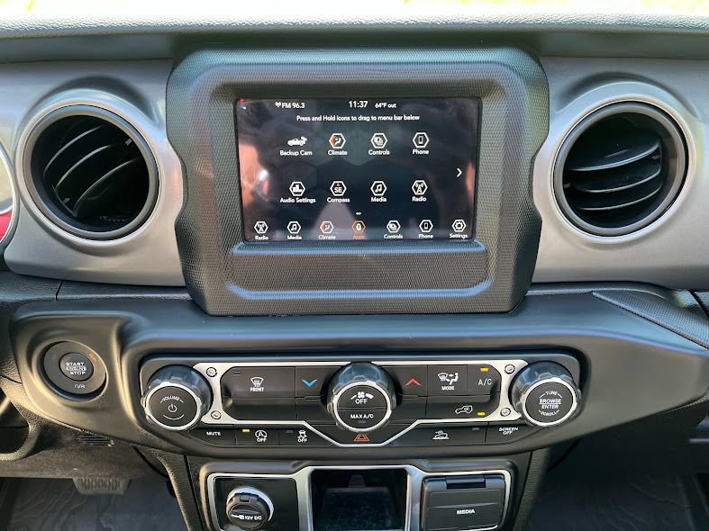 Used 2022 Jeep Gladiator Sport AWD/4WD image 17