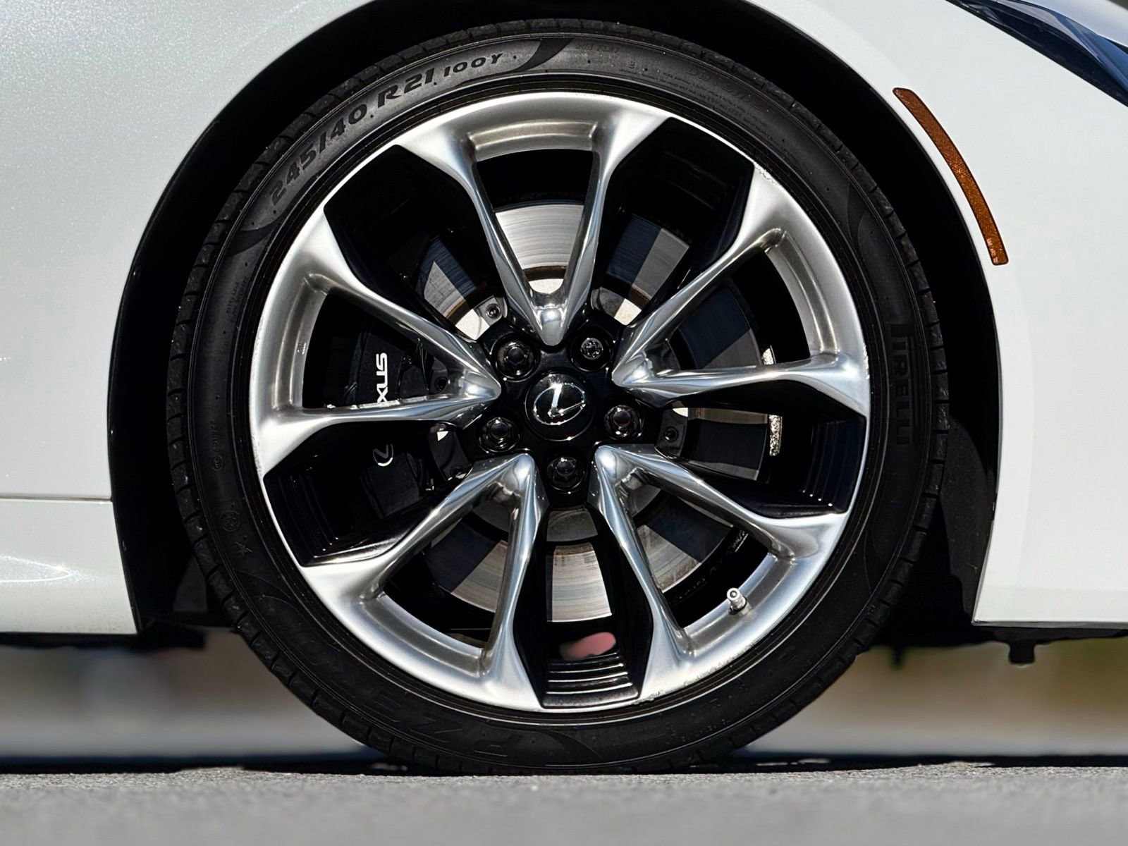 Used 2018 Lexus LC 500 Coupe image 20