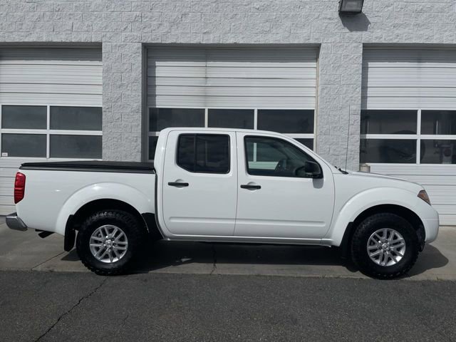Used 2019 Nissan Frontier SV image 1