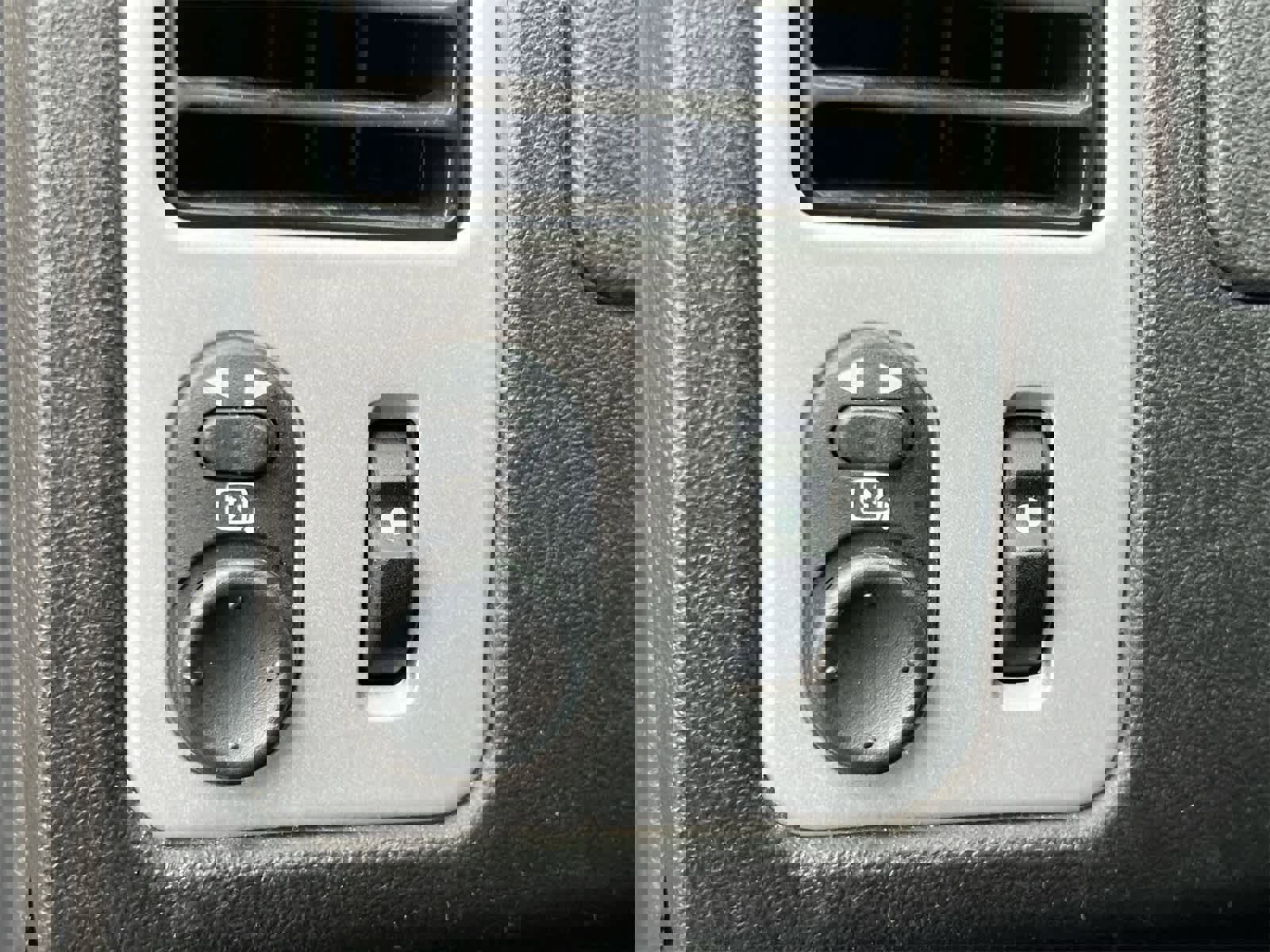 Used 2007 Pontiac Torrent 2WD w/ Preferred Package image 17