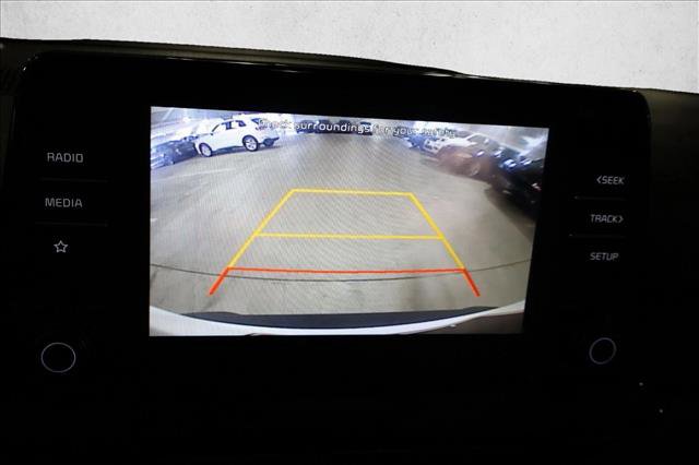 Used 2021 Kia Seltos EX image 18