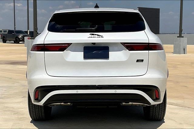 New 2026 Jaguar F-PACE R-Dynamic S image 4