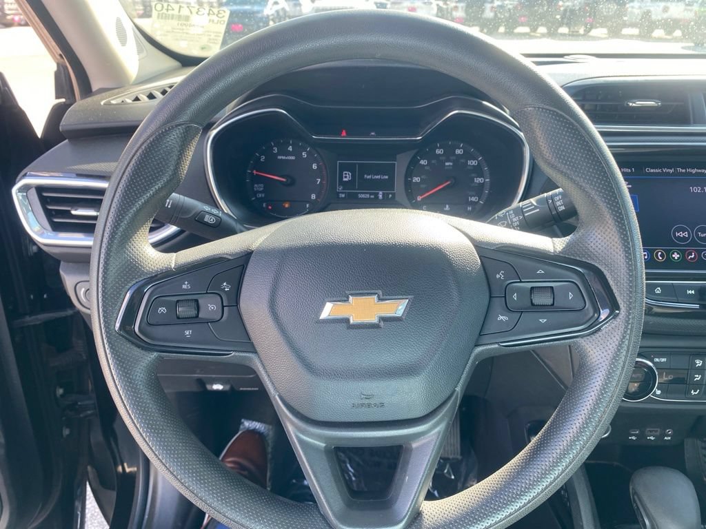 Used 2023 Chevrolet TrailBlazer LT w/ Convenience Package FWD image 16