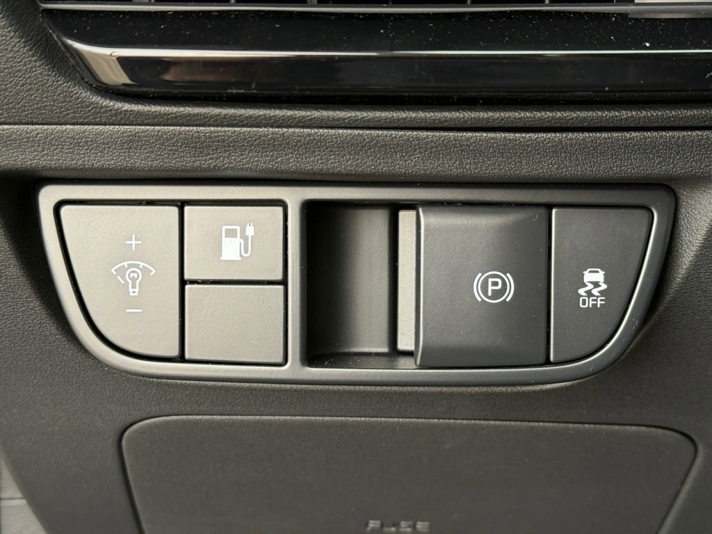 New 2025 Kia EV6 Light w/ Light LR Technology Package image 21