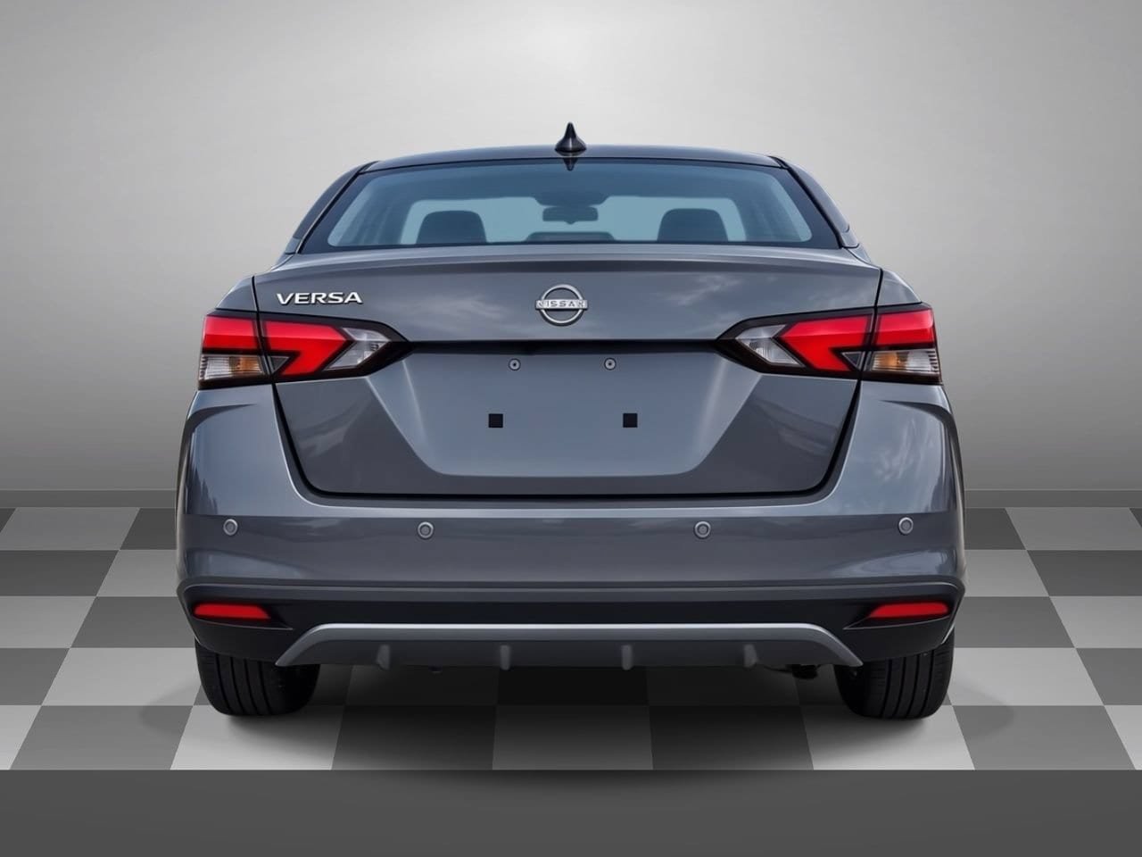 Used 2025 Nissan Versa SV FWD image 5