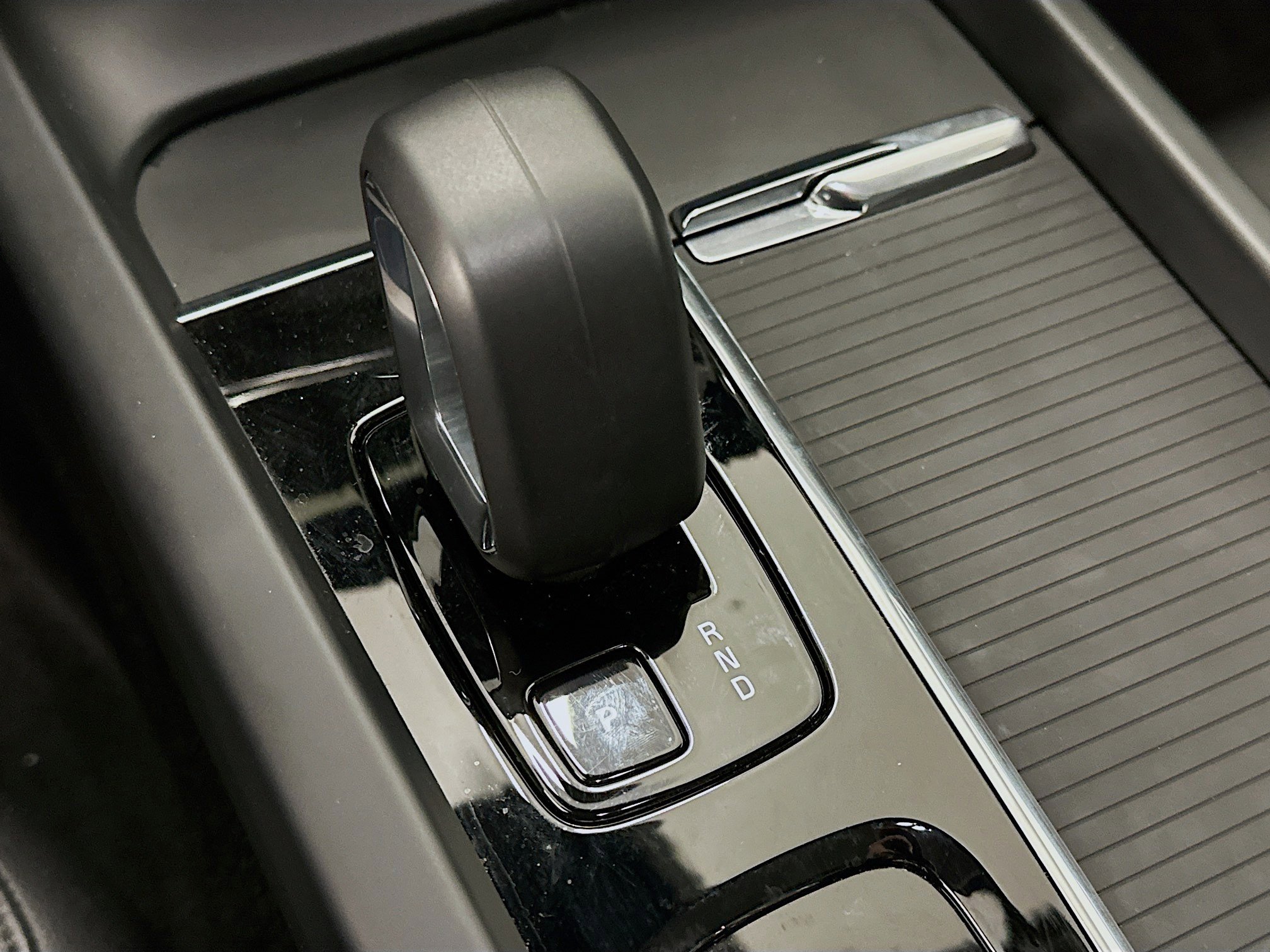 Used 2025 Volvo S60 B5 Core image 25