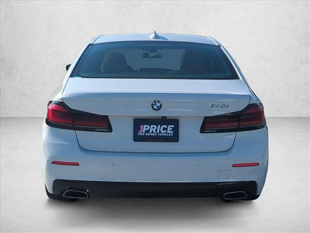 Used 2023 BMW 540i w/ Premium Package image 7